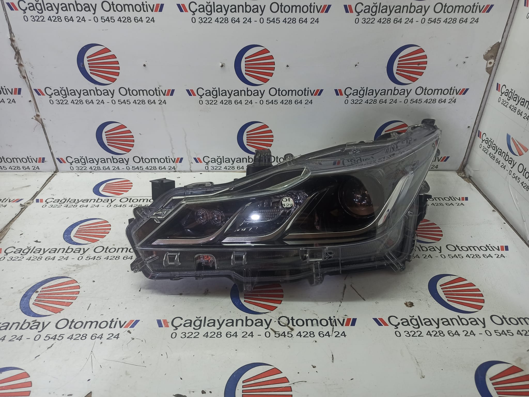 2021 Toyota Corolla sol far 